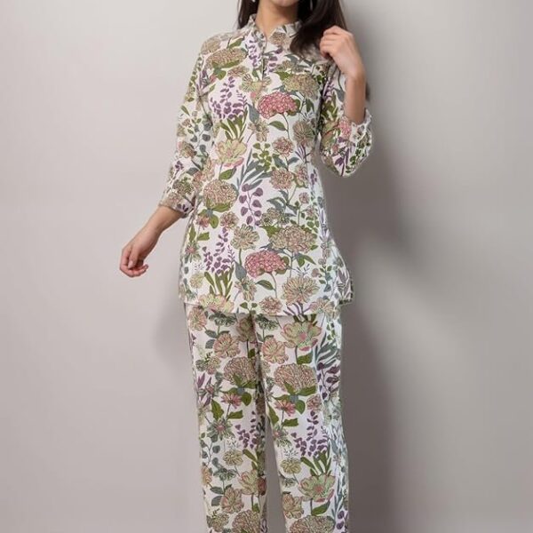 Women’s Top and Bottom Set